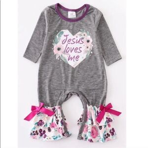 JESUS Loves Me Jumper